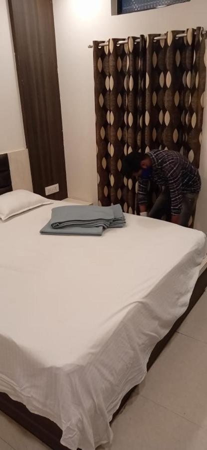 Super Hotel O Shri Shiva Palace Raipur  Ngoại thất bức ảnh