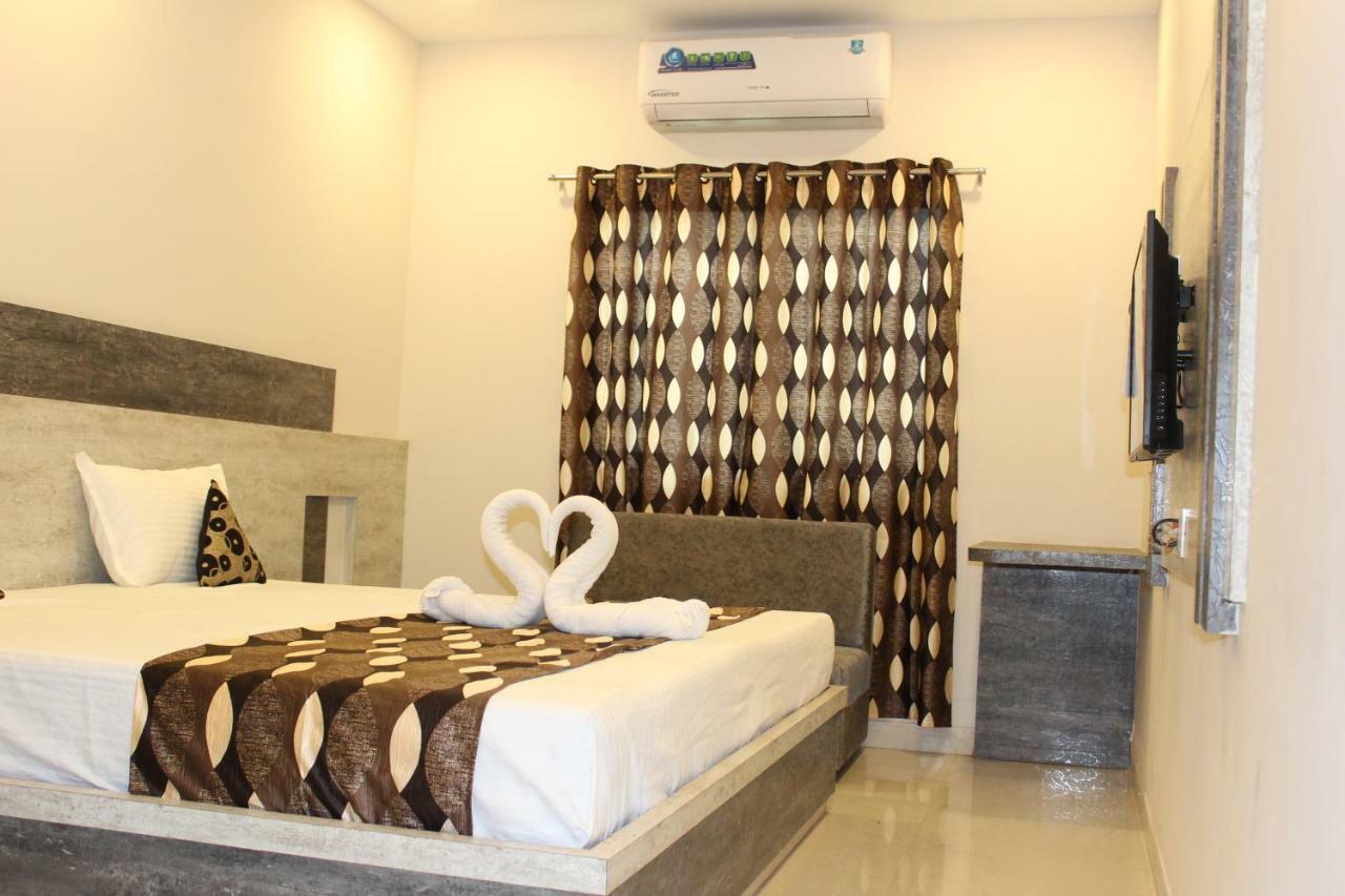 Super Hotel O Shri Shiva Palace Raipur  Ngoại thất bức ảnh