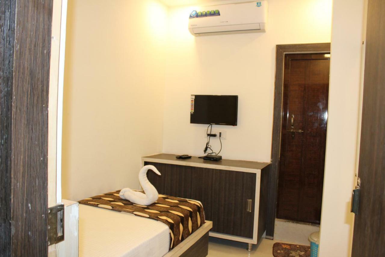 Super Hotel O Shri Shiva Palace Raipur  Ngoại thất bức ảnh