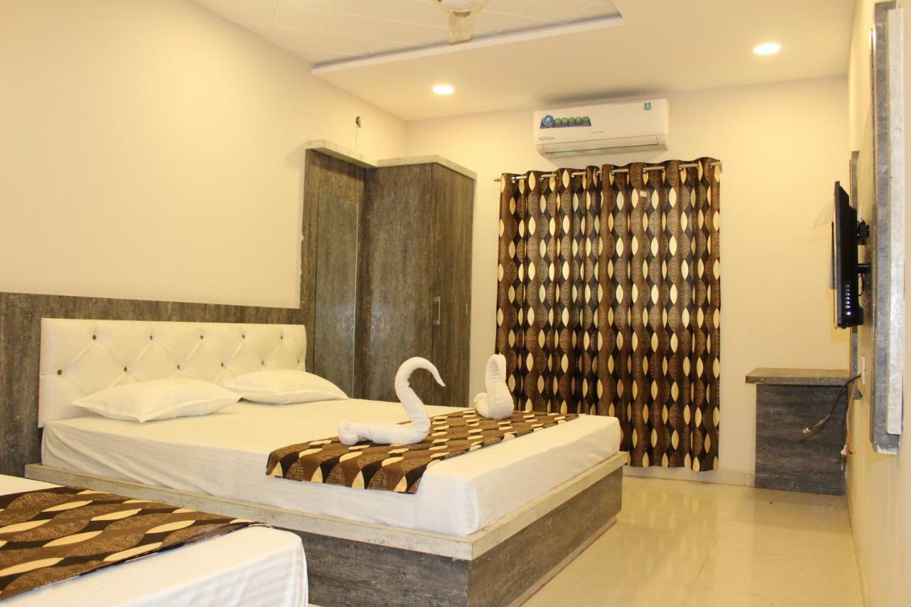 Super Hotel O Shri Shiva Palace Raipur  Ngoại thất bức ảnh