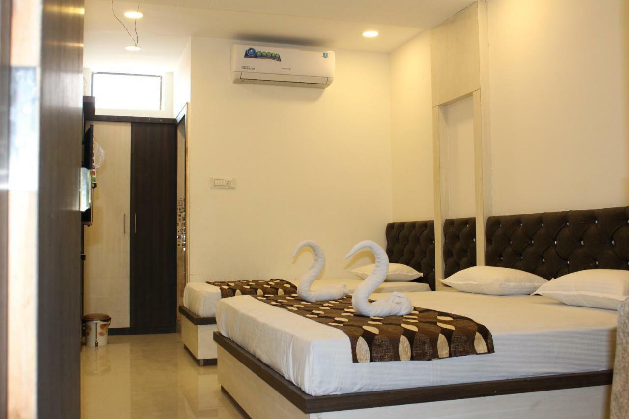 Super Hotel O Shri Shiva Palace Raipur  Ngoại thất bức ảnh