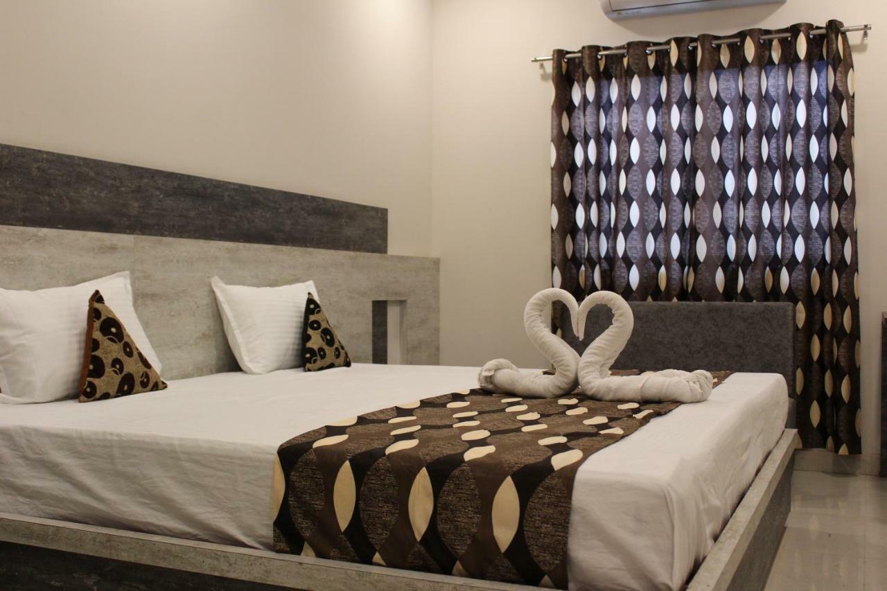Super Hotel O Shri Shiva Palace Raipur  Ngoại thất bức ảnh